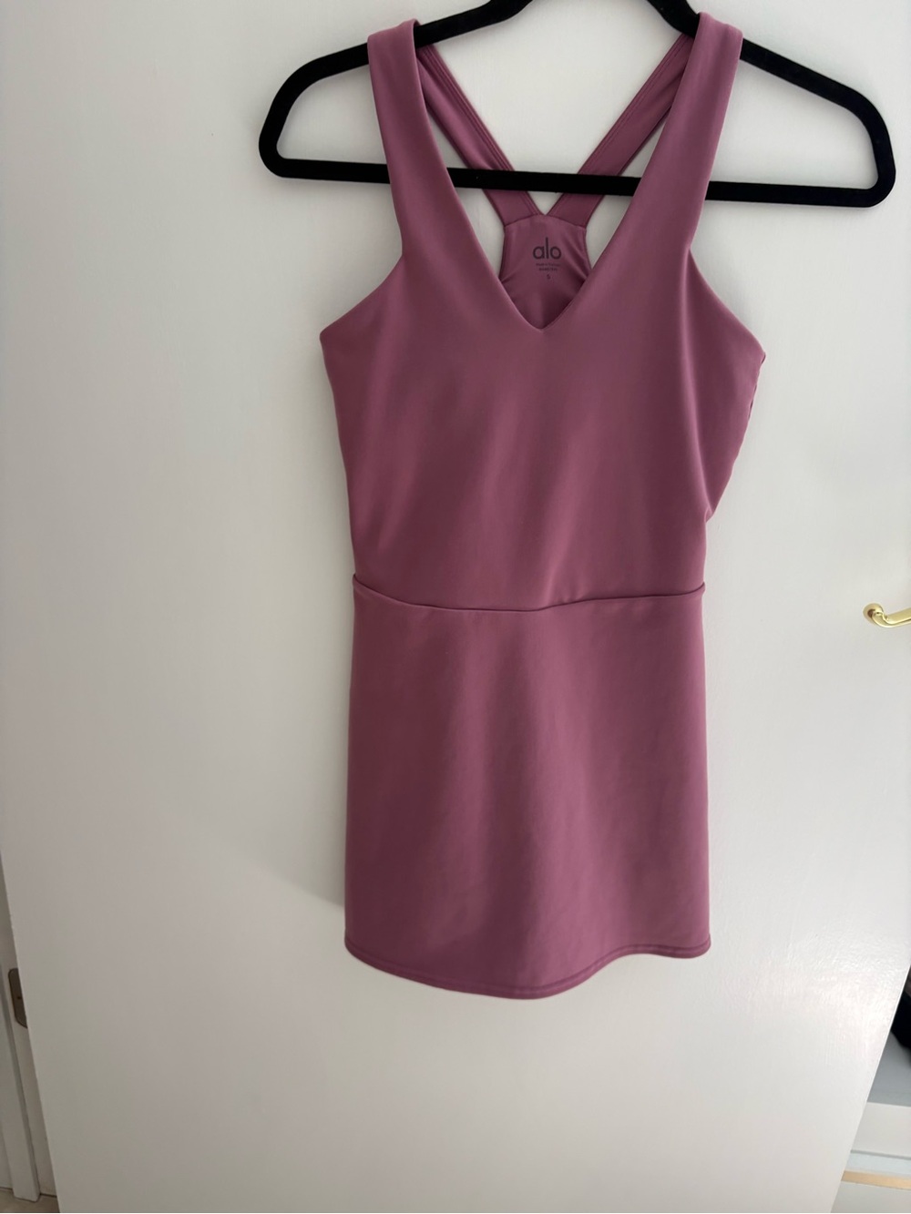 ALO Yoga Mauve V-Neck Crossback tennis Mini Dress